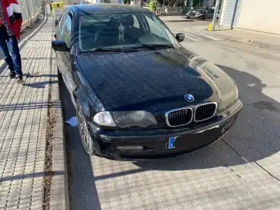 Veículo de Sucata bmw serie 3 berlina (e90) 320d do ano 2005 alimentado 204d1