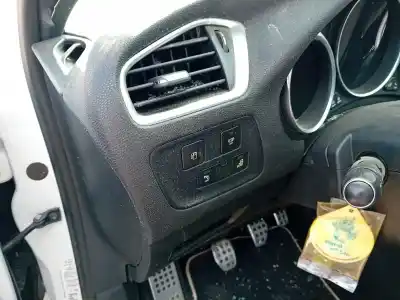 Scrapping Vehicle citroen ds4 (nx_) 2.0 hdi 165 of the year 2011 powered rhh