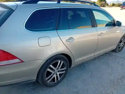 Veículo de Sucata volkswagen golf v variant 1k5 trendline do ano 2007 alimentado bls