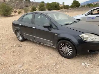 Veículo de Sucata fiat linea (110) activa (110.0/111.0) do ano 2009 alimentado 199a3000