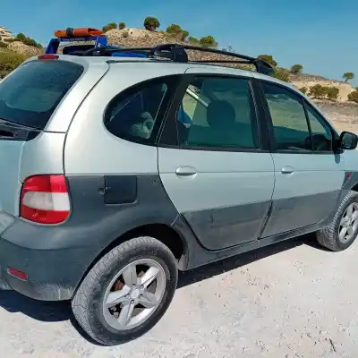 Здавання транспортного засобу renault                                            scenic rx4 (ja0)                                                                                                                                                                                                                                           g/f4r c7 року 2002 потужний f4r c7