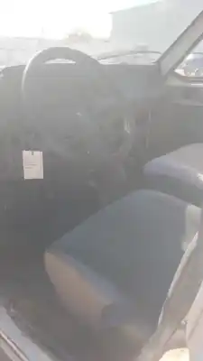 Veicolo di demolizione citroen c15 d familiale dell'anno 1990 alimentato 