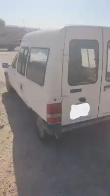 Veicolo di demolizione citroen c15 d familiale dell'anno 1990 alimentato 