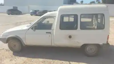 Veicolo di demolizione citroen c15 d familiale dell'anno 1990 alimentato 