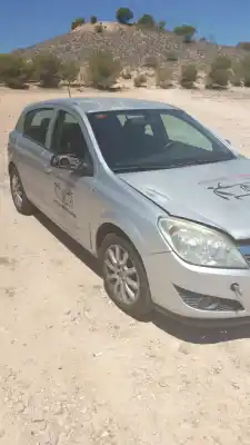 Здавання транспортного засобу corsa                                              astra                                                                                                                                                                                                                                                      h ber cosmo року 0 потужний z19dtj