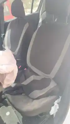 Veicolo di demolizione dacia sandero laureate dell'anno 2012 alimentato h4b b4