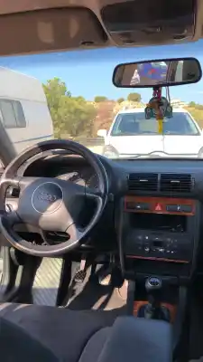 Veículo de Sucata audi a3 (8l1) 1.9 tdi do ano 0 alimentado atd