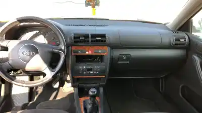 Veículo de Sucata audi a3 (8l1) 1.9 tdi do ano 0 alimentado atd