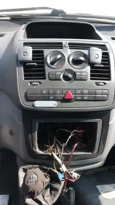 Здавання транспортного засобу MERCEDES-BENZ VITO W639 BASIC. COMBI 111 CDI Compacto 639.601 року 2000 потужний 646982