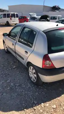 Veículo de Sucata renault clio ii fase ii b cb0 authentique do ano 0 alimentado d7f g7