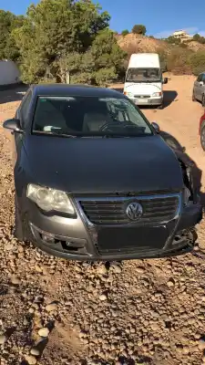 Scrapping Vehicle bmw 3 (e46) 320 i of the year 2000 powered 0