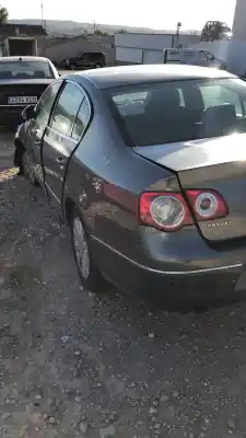 Scrapping Vehicle bmw 3 (e46) 320 i of the year 2000 powered 0