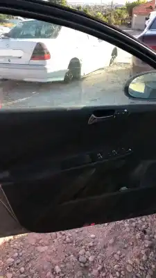 Scrapping Vehicle bmw 3 (e46) 320 i of the year 2000 powered 0