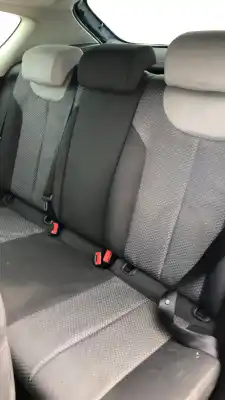 Здавання транспортного засобу seat leon (1p1) 1.9 tdi року 0 потужний bkc