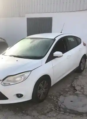 Veículo de Sucata ford focus turn cb8 trend do ano 1992 alimentado m1da