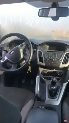 Veículo de Sucata ford focus turn cb8 trend do ano 1992 alimentado m1da