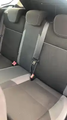 Veículo de Sucata ford focus turn cb8 trend do ano 1992 alimentado m1da