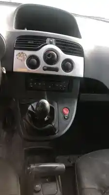 Veículo de Sucata renault kangoo profesional do ano 1996 alimentado k9k a8