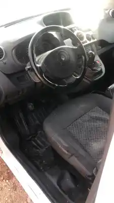 Veículo de Sucata renault kangoo profesional do ano 1996 alimentado k9k a8