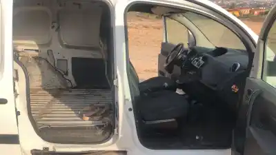 Veículo de Sucata renault kangoo profesional do ano 1996 alimentado k9k a8