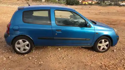 Здавання транспортного засобу renault clio ii fase ii b cb0 authentique року 0 потужний k9k a7