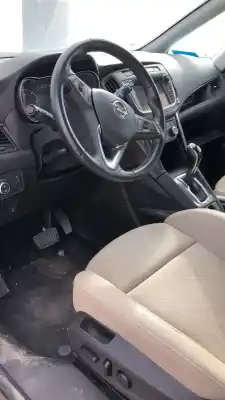 Hurda Aracı opel zafira c excellence start stop yılın 1986 güçlü b20dthlfs