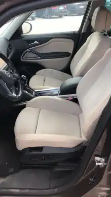 Hurda Aracı opel zafira c excellence start stop yılın 1986 güçlü b20dthlfs