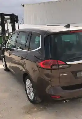 Hurda Aracı opel zafira c excellence start stop yılın 1986 güçlü b20dthlfs