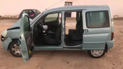 Vehicul casat citroen berlingo 2.0 hdi sx plus familiar al anului 0 alimentat rhy