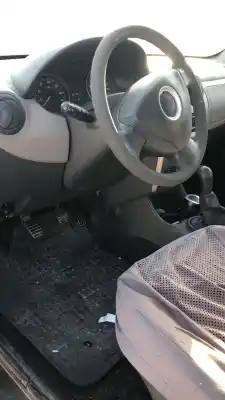 Veicolo di demolizione dacia sandero ambiance dell'anno 0 alimentato k7j a7