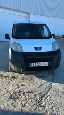 Veículo de Sucata peugeot bipper básico do ano 0 alimentado 199a9000