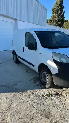 Veículo de Sucata peugeot bipper básico do ano 0 alimentado 199a9000