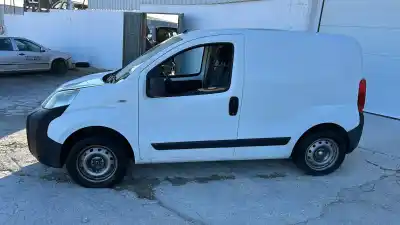 Veículo de Sucata peugeot bipper básico do ano 0 alimentado 199a9000