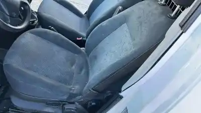 Veículo de Sucata peugeot bipper básico do ano 0 alimentado 199a9000