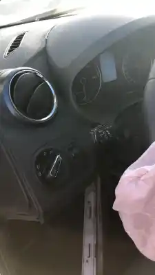 Veicolo di demolizione seat ibiza (6j5) reference dell'anno 0 alimentato cus