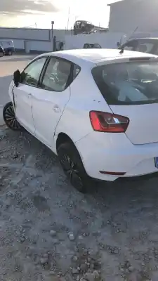 Veicolo di demolizione seat ibiza (6j5) reference dell'anno 0 alimentato cus