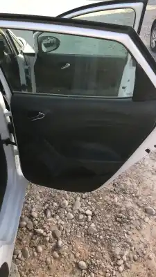 Veicolo di demolizione seat ibiza (6j5) reference dell'anno 0 alimentato cus