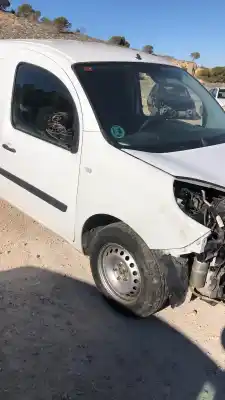 Véhicule à la ferraille renault kangoo expression profesional de l'année 0 alimenté k9k e6