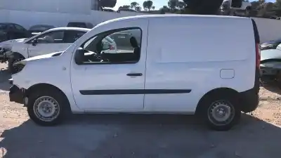 Véhicule à la ferraille renault kangoo expression profesional de l'année 0 alimenté k9k e6