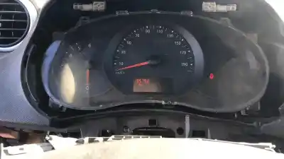 Véhicule à la ferraille renault kangoo expression profesional de l'année 0 alimenté k9k e6