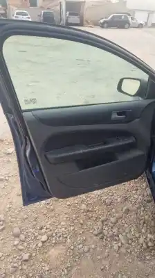 Veículo de Sucata ford focus berlina (cap) ambiente (d) do ano 0 alimentado kkda