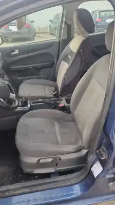 Veículo de Sucata ford focus berlina (cap) ambiente (d) do ano 0 alimentado kkda