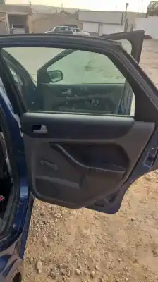 Veículo de Sucata ford focus berlina (cap) ambiente (d) do ano 0 alimentado kkda