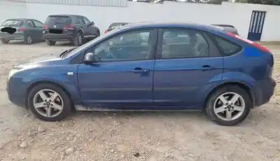 Veículo de Sucata ford focus berlina (cap) ambiente (d) do ano 0 alimentado kkda