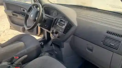 Scrapping Vehicle daelim carens 2.0 crdi ex monovolumen of the year 0 powered d4ea