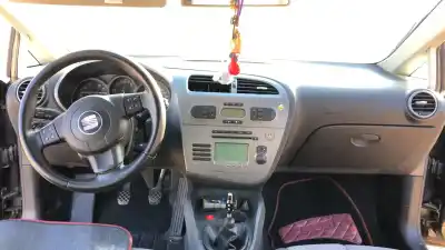 Veículo de Sucata seat leon (1p1) 1.9 tdi do ano 0 alimentado bkc