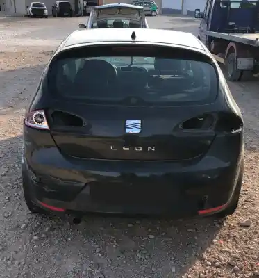 Veículo de Sucata seat leon (1p1) 1.9 tdi do ano 0 alimentado bkc
