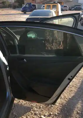 Veicolo di demolizione volkswagen passat berlina (3c2) 2.0 tdi dell'anno 0 alimentato bkp