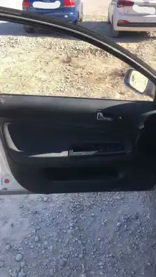 Veículo de Sucata volkswagen passat berlina (3b2) comfortline do ano 0 alimentado atj