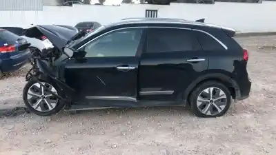 Scrapping Vehicle kia niro eniro drive of the year 0 powered em16